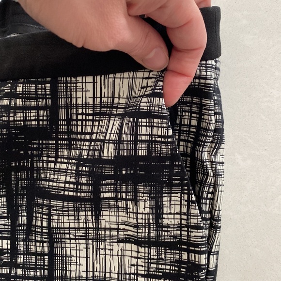 Beatrice B Made in Italy Trousers - Picture 5 of 7